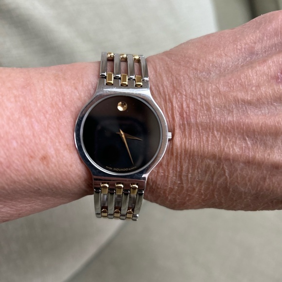 Vintage Movado Men's Esperanza Black Dial      Two Tone Slim Watch - Picture 1 of 6